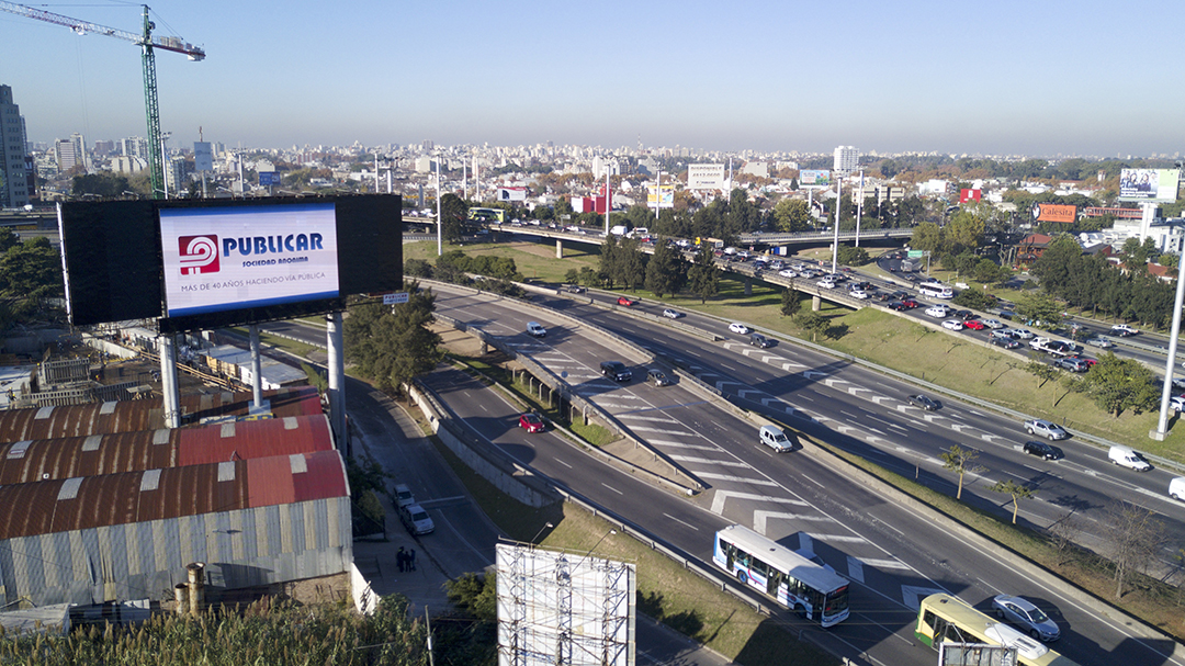 Led Gral Paz y Panamericana