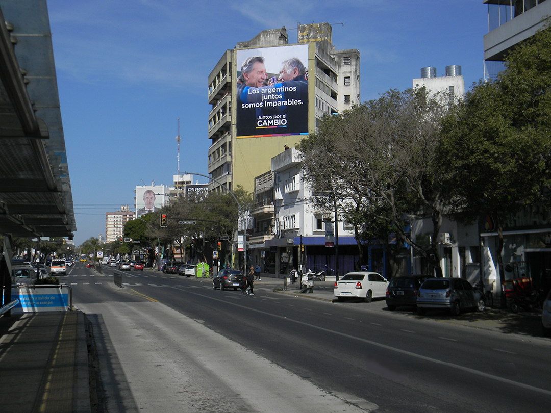 Medianera Alberdi 621- Norte